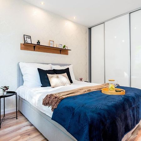 Kairos Apartments - City - Darmowy Parking, Scisle Centrum Катовіце Екстер'єр фото