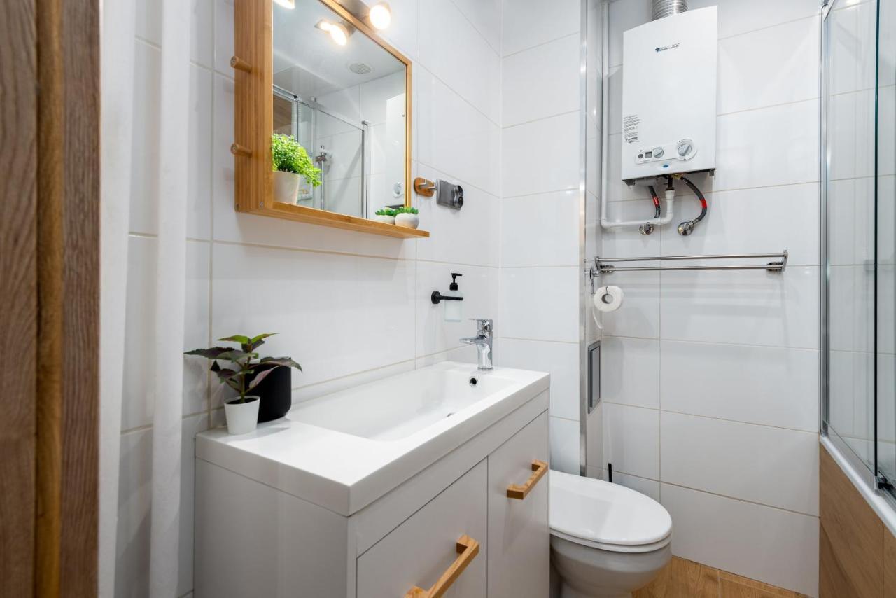 Kairos Apartments - City - Darmowy Parking, Scisle Centrum Катовіце Екстер'єр фото