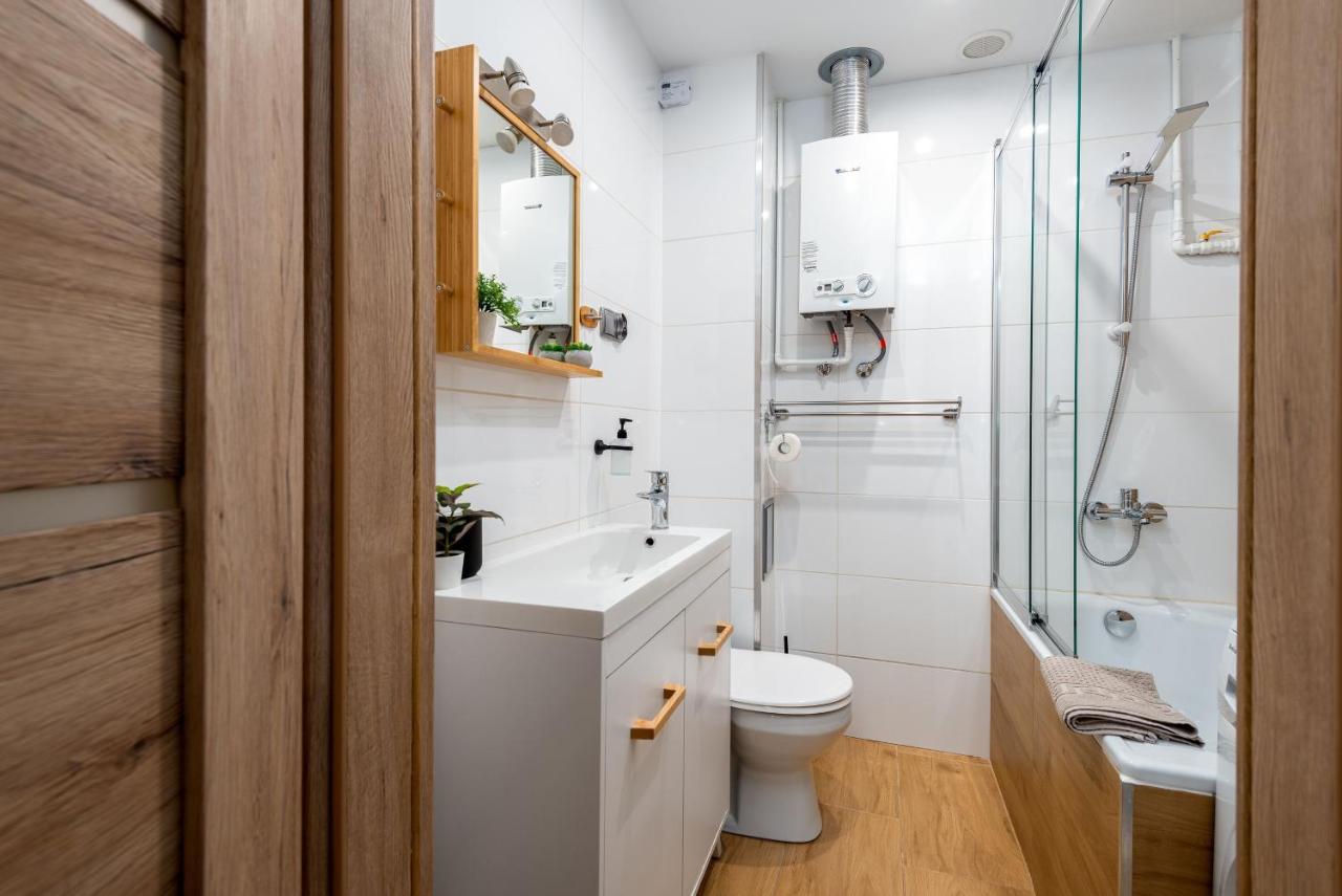 Kairos Apartments - City - Darmowy Parking, Scisle Centrum Катовіце Екстер'єр фото