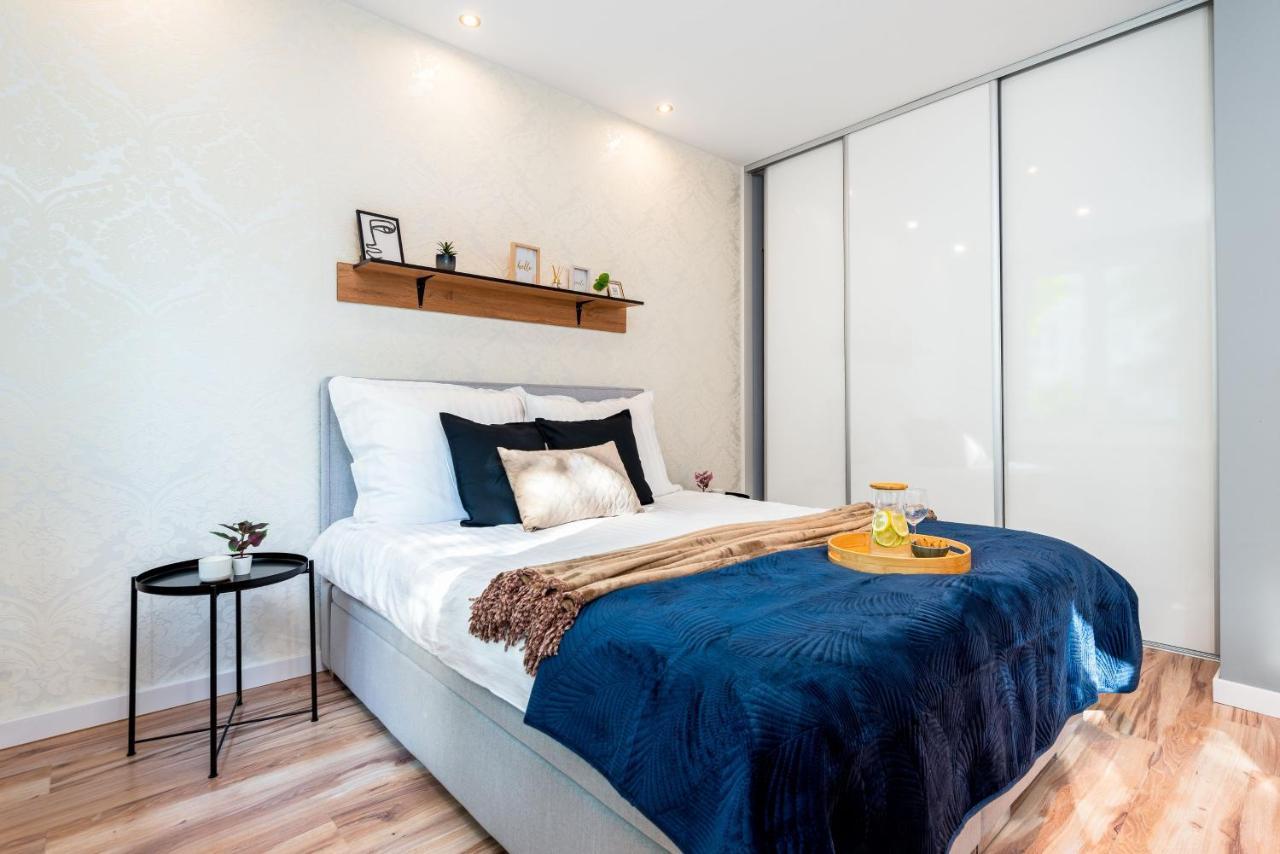 Kairos Apartments - City - Darmowy Parking, Scisle Centrum Катовіце Екстер'єр фото
